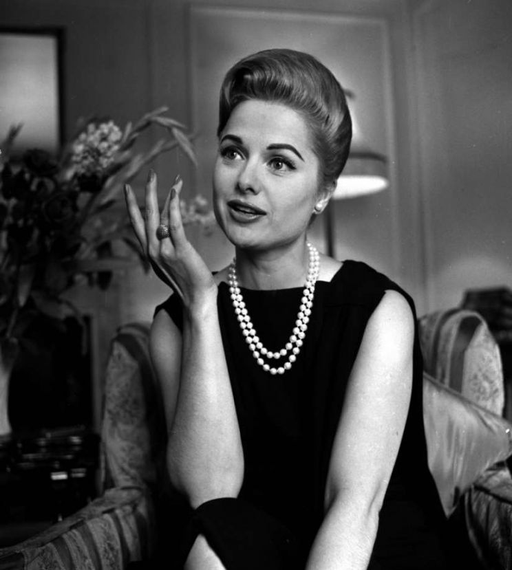 Martha Hyer