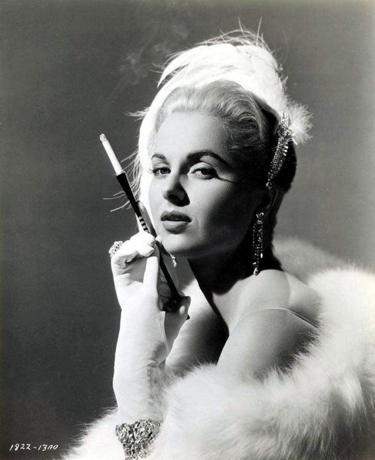 Martha Hyer