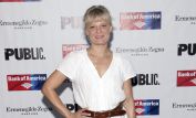 Martha Plimpton