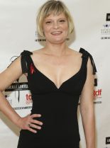 Martha Plimpton