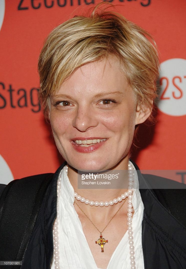 Martha Plimpton