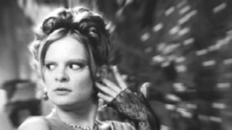 Martha Plimpton