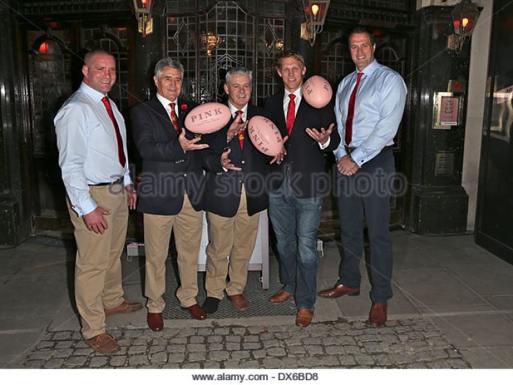 Martin Bayfield