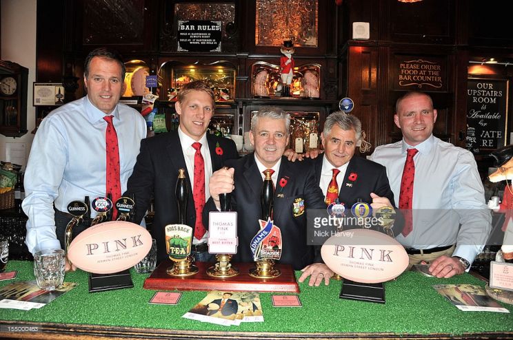Martin Bayfield