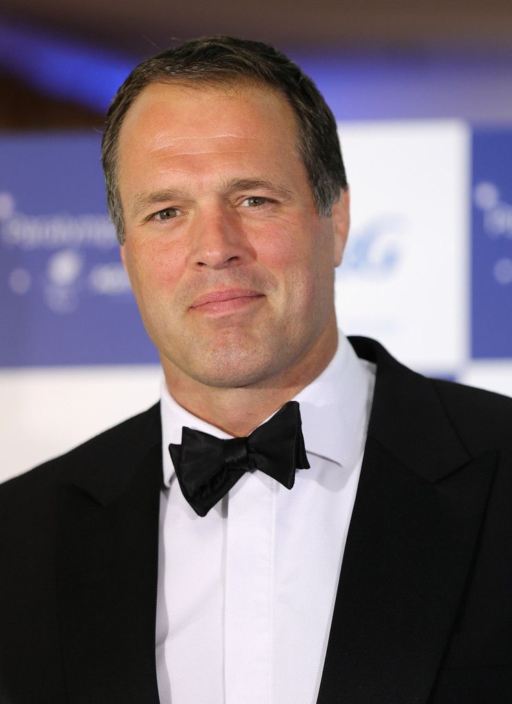 Martin Bayfield