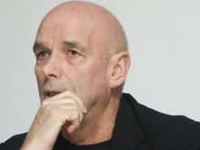 Martin Campbell