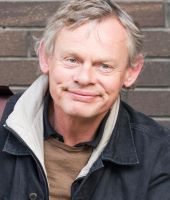 Martin Clunes