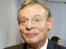 Martin Clunes