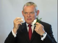 Martin Clunes