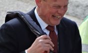 Martin Clunes