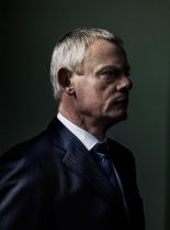 Martin Clunes