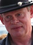 Martin Clunes