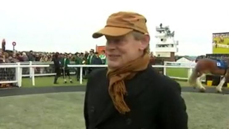 Martin Clunes