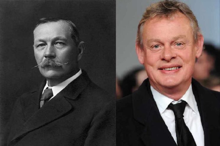 Martin Clunes