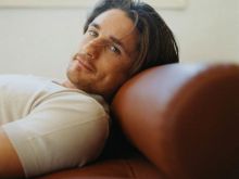 Martin Henderson