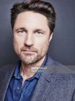 Martin Henderson