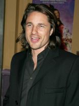 Martin Henderson