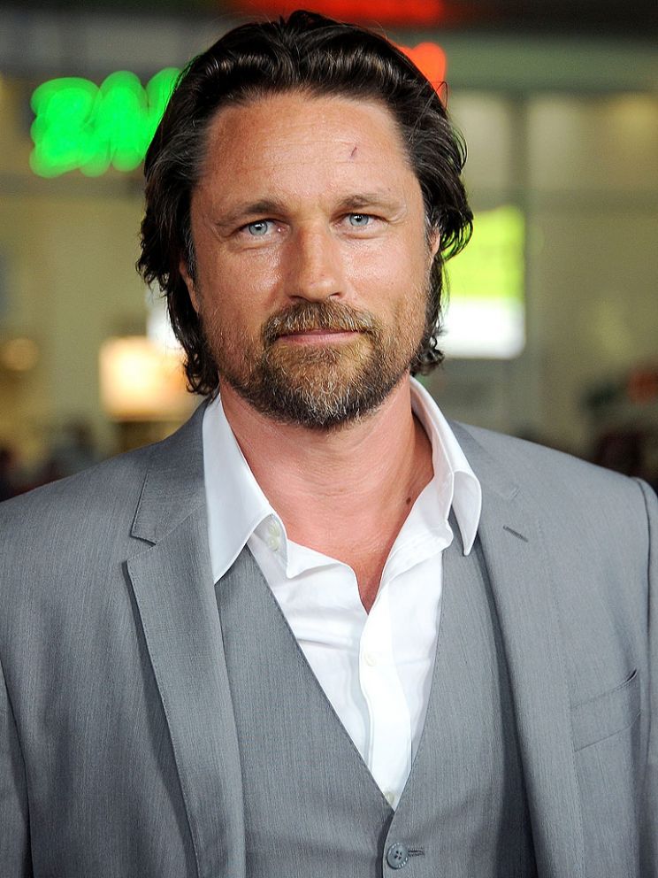 Martin Henderson