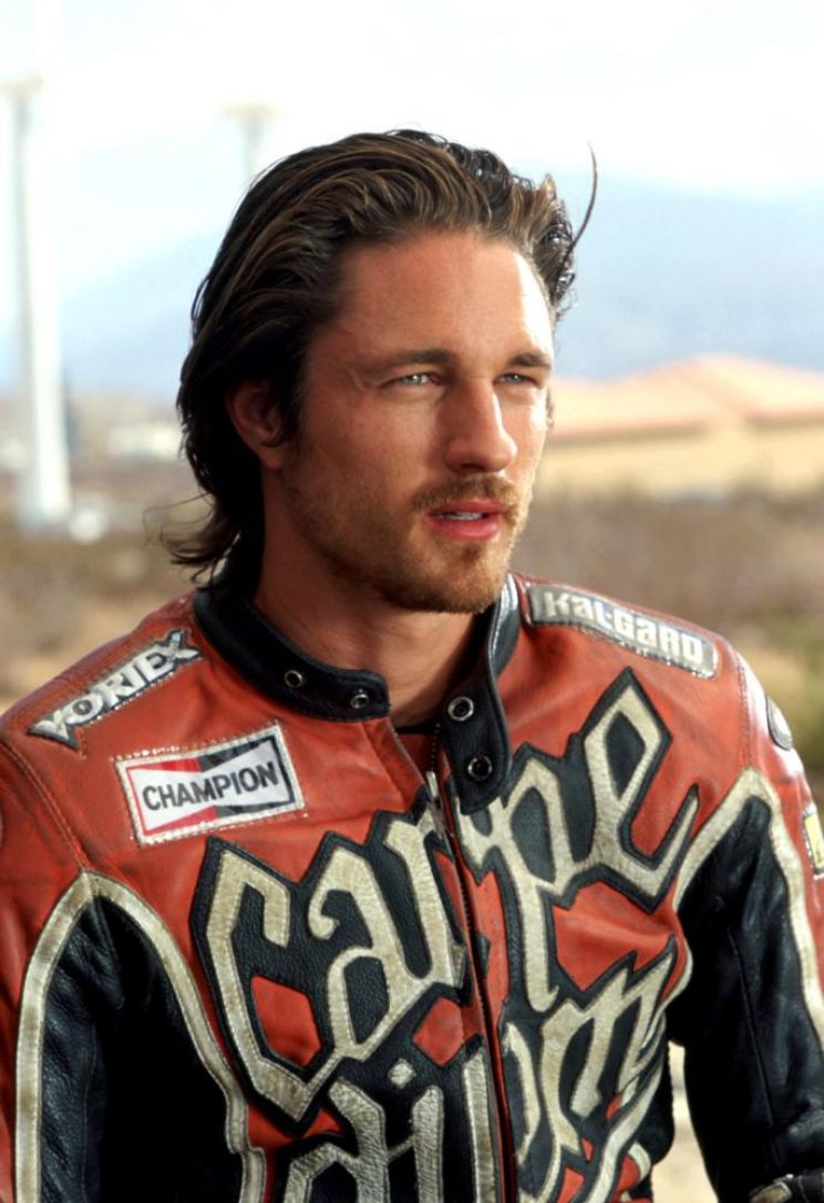 Martin Henderson