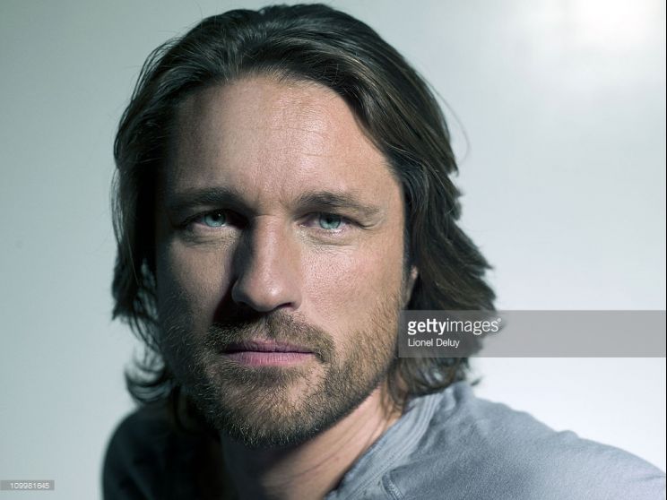 Martin Henderson