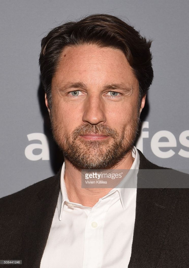 Martin Henderson