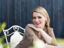 Martina Hill photo