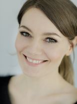 Martina Hill photo