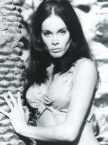 Martine Beswick