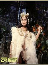 Martine Beswick