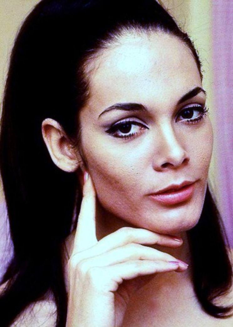 Martine Beswick