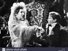 Martita Hunt