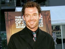 Marton Csokas