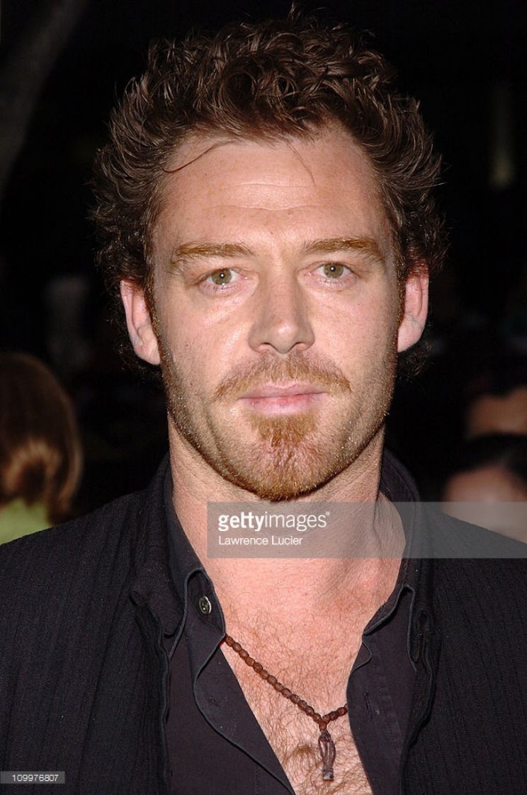 Marton Csokas