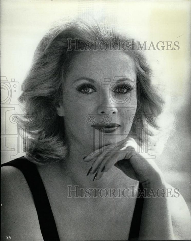 Mary Costa