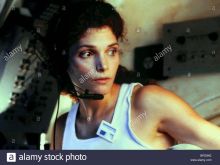 Mary Elizabeth Mastrantonio