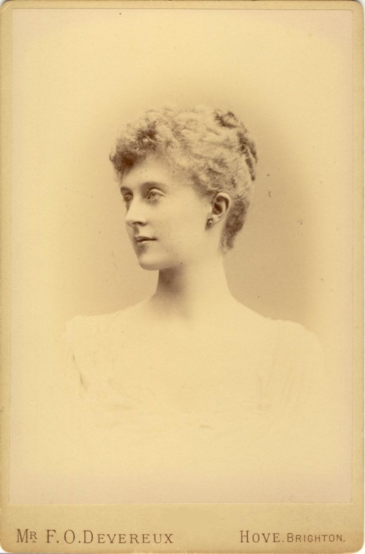 Mary Elliott