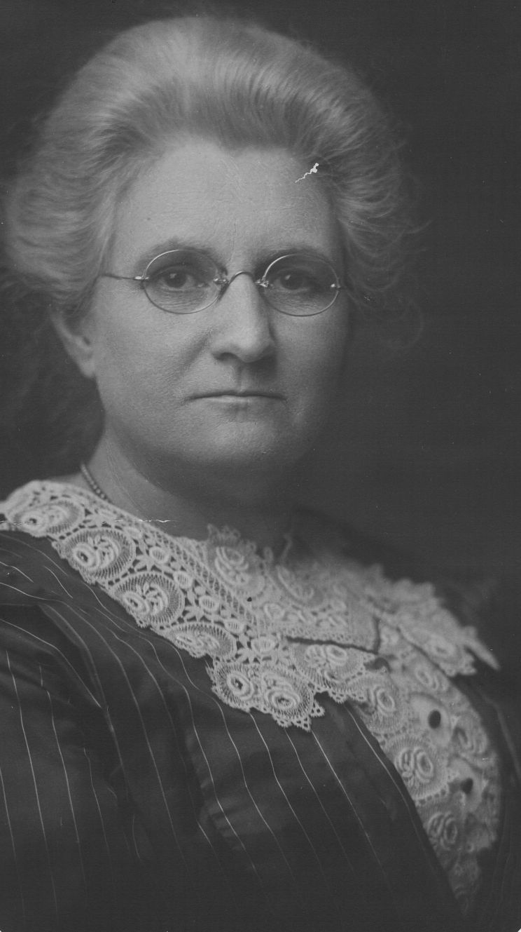 Mary Elliott