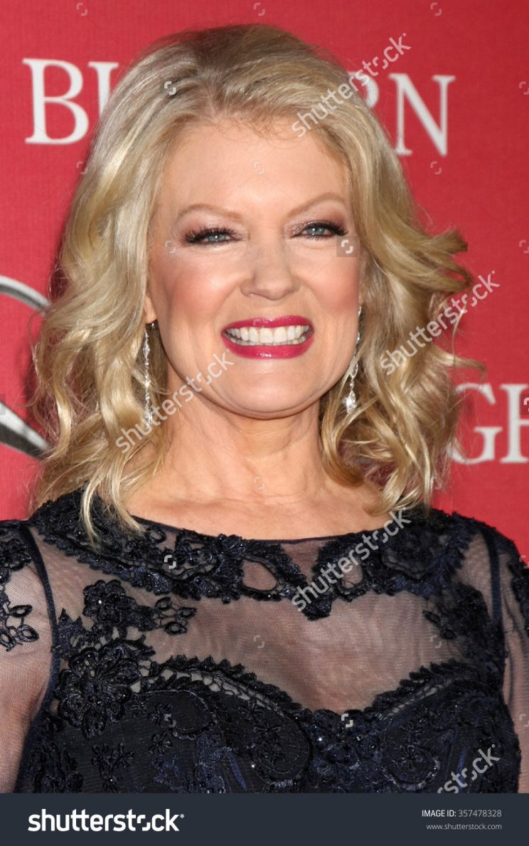 Mary Hart