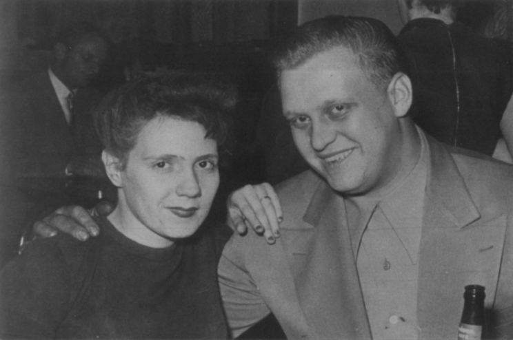 Mary Lou Metzger