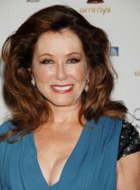 Mary McDonnell