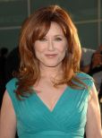 Mary McDonnell