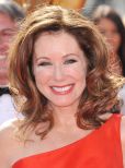 Mary McDonnell