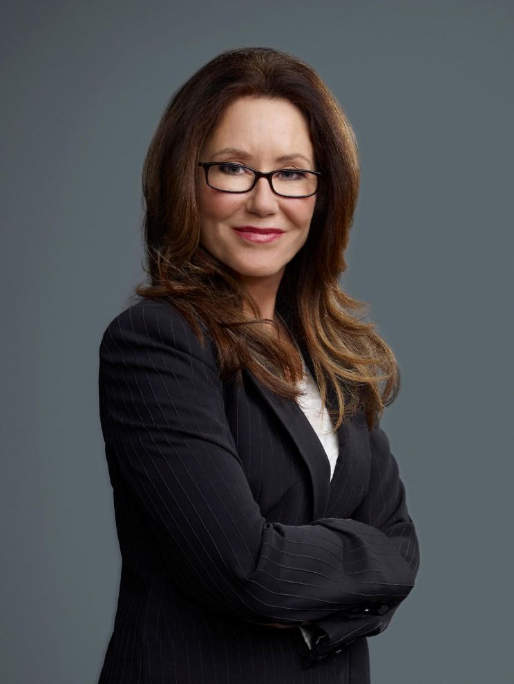 Mary McDonnell