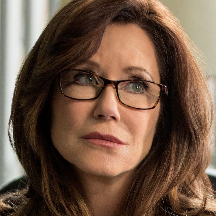 Mary McDonnell