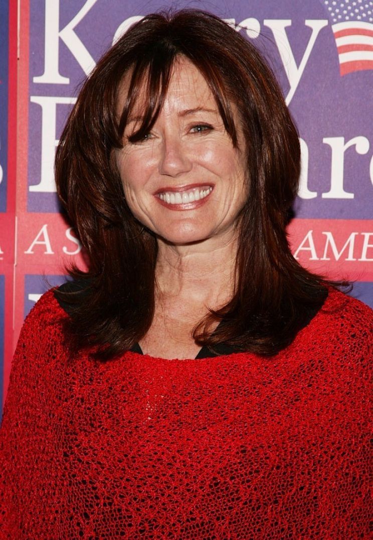 Mary McDonnell