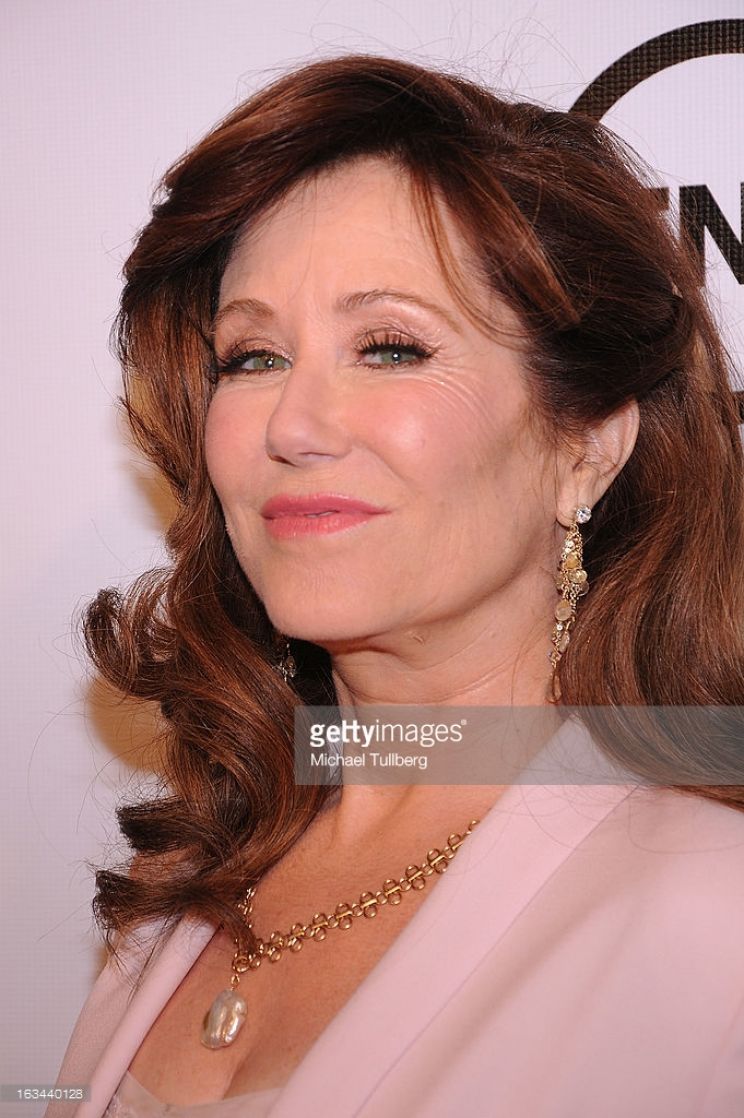 Mary McDonnell