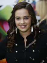 Mary Mouser