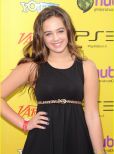 Mary Mouser