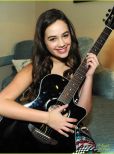 Mary Mouser