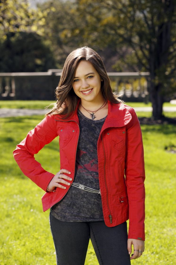 Mary Mouser